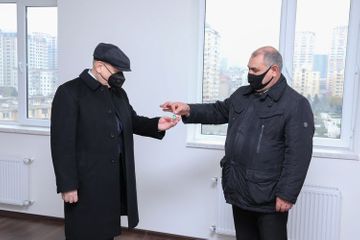 В Азербайджане еще 5 политическим партиям предоставлены офисы