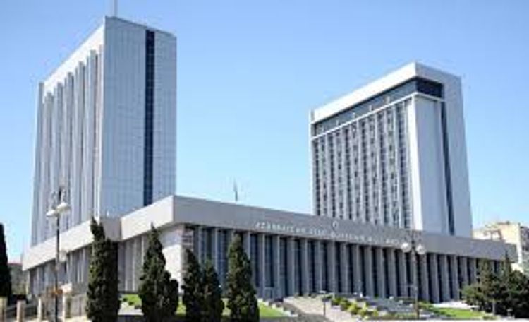 Милли Меджлис обсудит пакет бюджета на 2021 год 