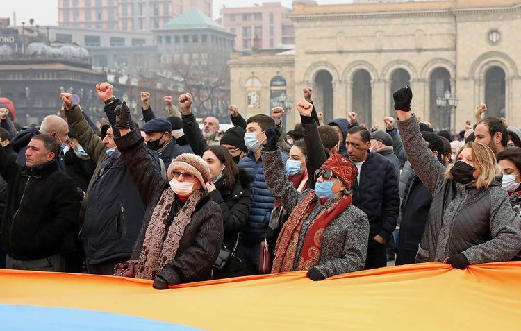 Замкомандира внутренних войск полиции Армении ушел в отставку на фоне акций протеста