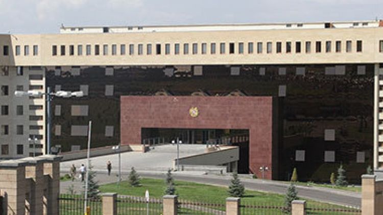 В Армении объявлена мобилизация врачей