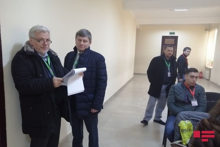 Глава краткосрочной наблюдательной миссии ОБСЕ следит за процессом голосования