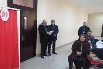 Глава краткосрочной наблюдательной миссии ОБСЕ следит за процессом голосования