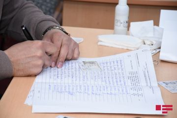 В Азербайджане проходят парламентские выборы - ФОТО