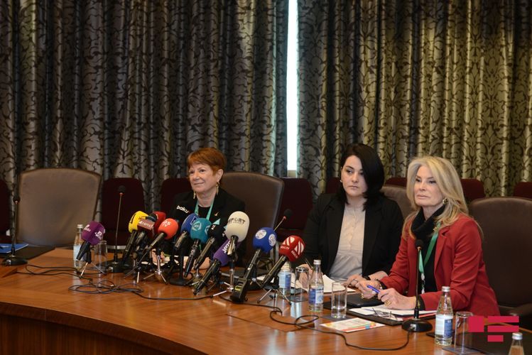 Итальянские наблюдатели: Во время голосования правила были соблюдены 