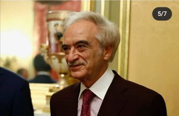 Лавров вручил Поладу Бюльбюльоглы почетную грамоту президента Российской Федерации 