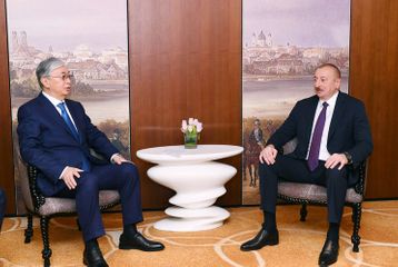 Президент Ильхам Алиев встретился с президентом Казахстана  - ОБНОВЛЕНО