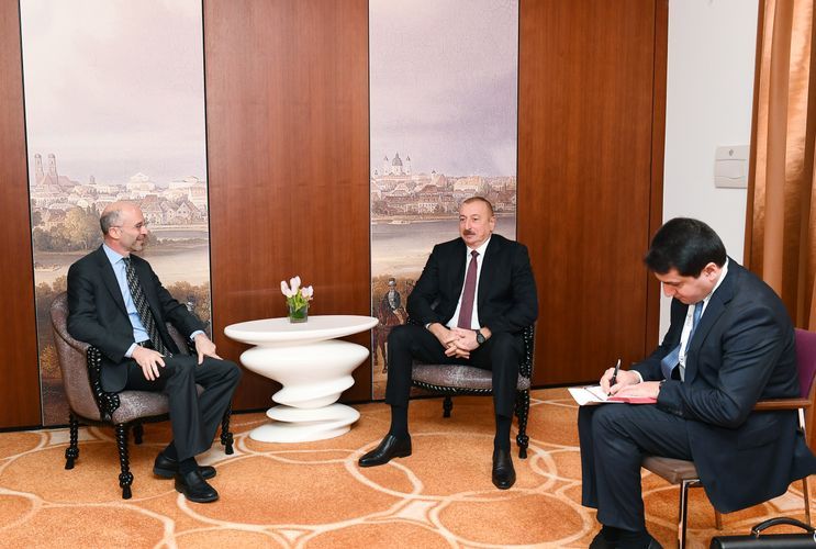 Президент Ильхам Алиев встретился с президентом Международной Кризисной Группы - ОБНОВЛЕНО
