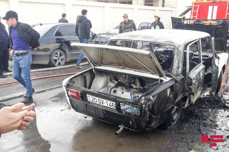 В Газахе сгорел автомобиль