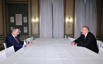 В Мюнхене состоялась встреча президента Ильхама Алиева с премьер-министром Армении