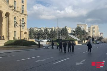 ГУПГБ: Попытавшиеся собраться перед ЦИК в Баку были удалены с территории