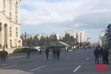 ГУПГБ: Попытавшиеся собраться перед ЦИК в Баку были удалены с территории