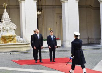Президент Ильхам Алиев встретился с председателем Совета министров Италии  - ФОТО