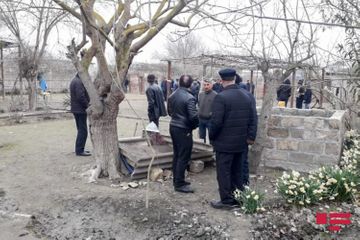 В Кюрдамире тело матери обнаружено в колодце, а тело сына – в доме