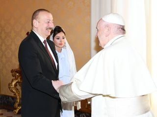 Президент Азербайджана Ильхам Алиев встретился в Ватикане с Папой Франциском - ОБНОВЛЕНО