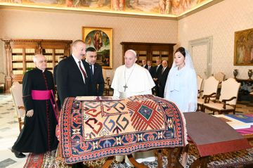 Президент Азербайджана Ильхам Алиев встретился в Ватикане с Папой Франциском - ОБНОВЛЕНО