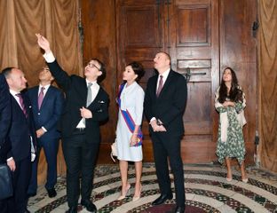 Президент Ильхам Алиев и первая леди Мехрибан Алиева ознакомились с Сикстинской капеллой и Собором Святого Петра в Ватикане