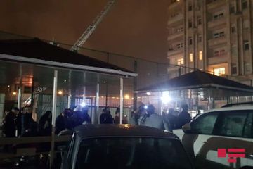 В Баку в высотном доме произошел пожар - ФОТО - ВИДЕО - ОБНОВЛЕНО