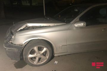 В Баку столкнулись 2 автомобиля, есть пострадавший - ФОТО - ВИДЕО