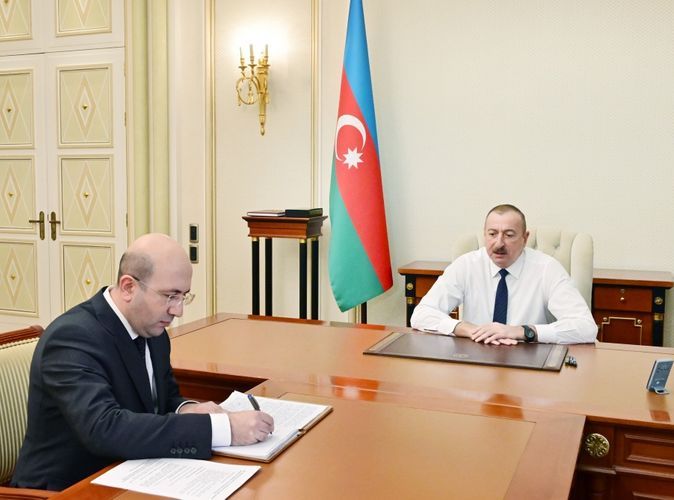 Президент Ильхам Алиев принял нового председателя Госкомитета по градостроительству и архитектуре  - ОБНОВЛЕНО