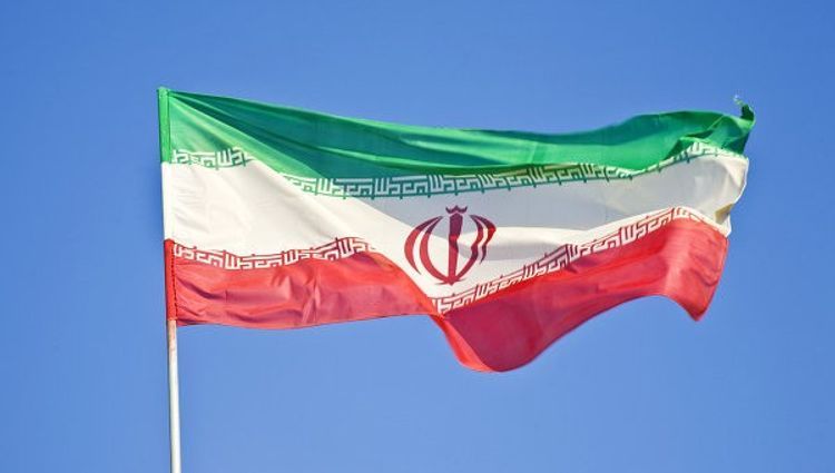 СМИ: иранское ополчение у британского посольства в Тегеране требует закрытия дипмиссии   