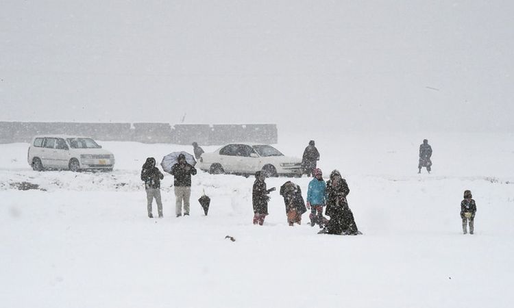 В Пакистане число жертв ливней и снегопадов выросло до 93 человек