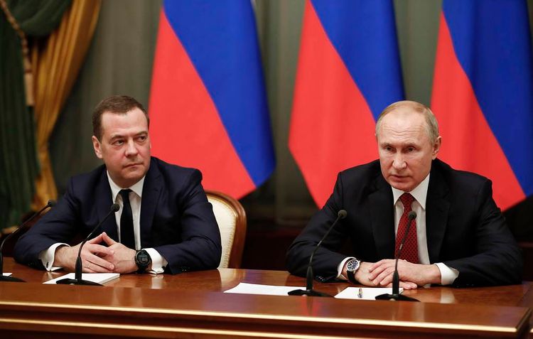 Путин подписал указ об отставке правительства