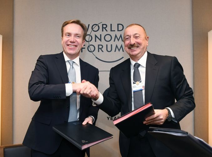 Подписан протокол о намерениях относительно создания в Азербайджане регионального центра Всемирного экономического форума
