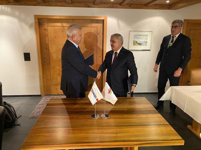 SOCAR и «Лукойл» подписали Меморандум о взаимопонимании
