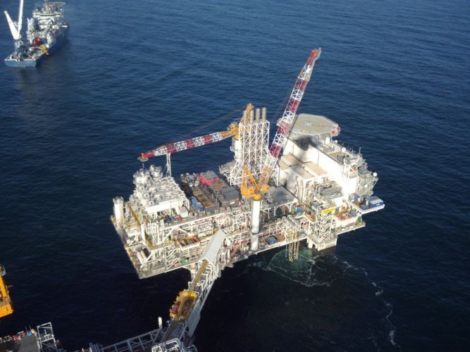 С месторождений АЧГ и «Шахдениз» экспортировано около 527 млн. тонн нефти