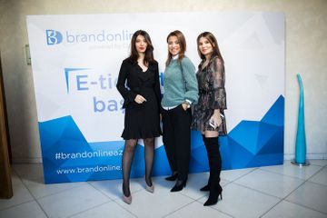 Впервые в Азербайджане – создание online-магазина и приложений в IOS/Android всего за 21 день - ФОТО - ВИДЕО