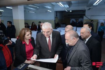 Началась печать бюллетеней в связи с внеочередными парламентскими выборами