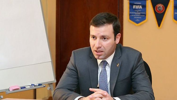 На пост главного тренера сборной Азербайджана претендуют 32 специалиста