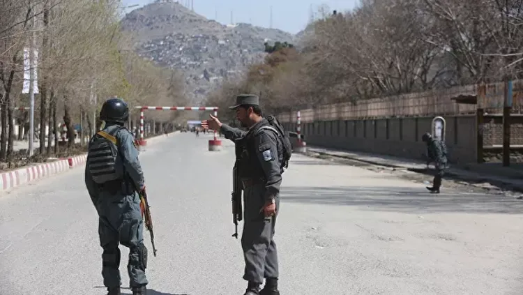 В Афганистане 13 силовиков погибли при нападении талибов
