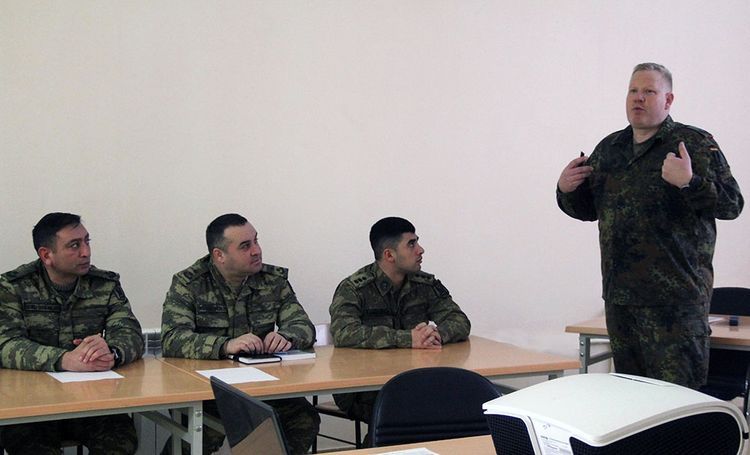 В Баку проходят курсы на тему «Процесс планирования учений в НАТО»