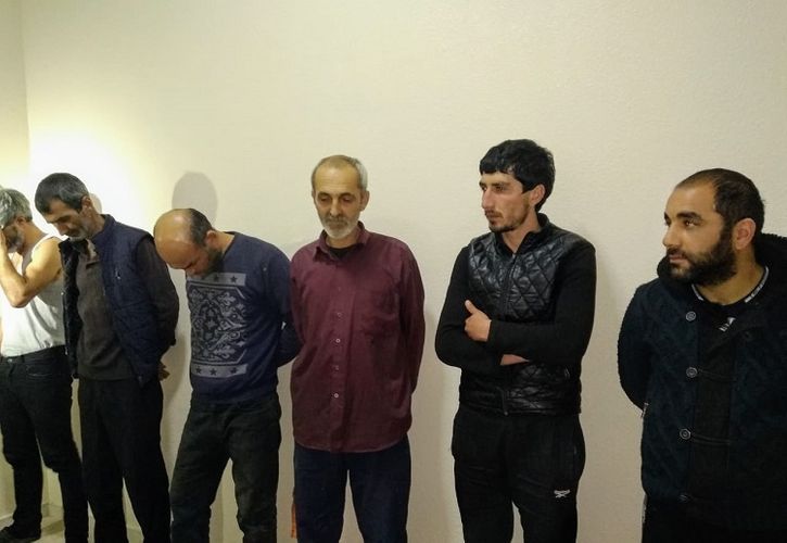 В Хызы 6 человек задержаны с наркотиками