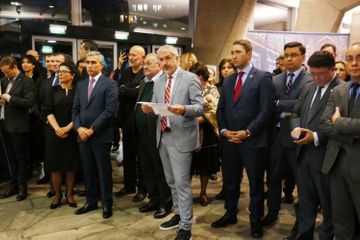 В штаб-квартире ЮНЕСКО открылась выставка азербайджанских ковров