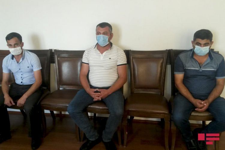В Балакяне задержаны лица, пытавшиеся продать детенышей бурого медведя