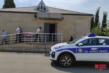 В Лерике автомобиль упал в овраг, 3 человека погибли - ОБНОВЛЕНО-1