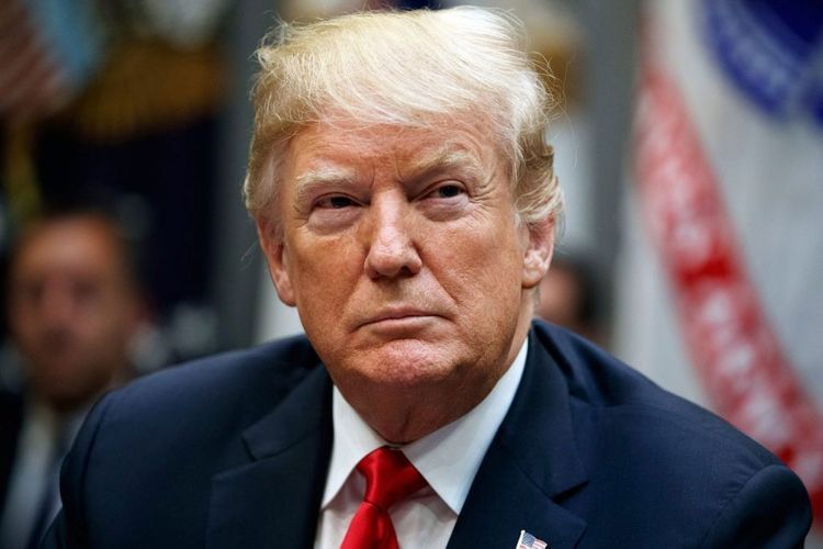 Президент Ильхам Алиев поздравил Дональда Трампа 