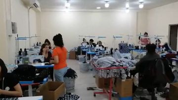 В Абшеронском районе выявлен нарушивший правила карантинного режима швейный цех, 56 человек оштрафованы - ФОТО
