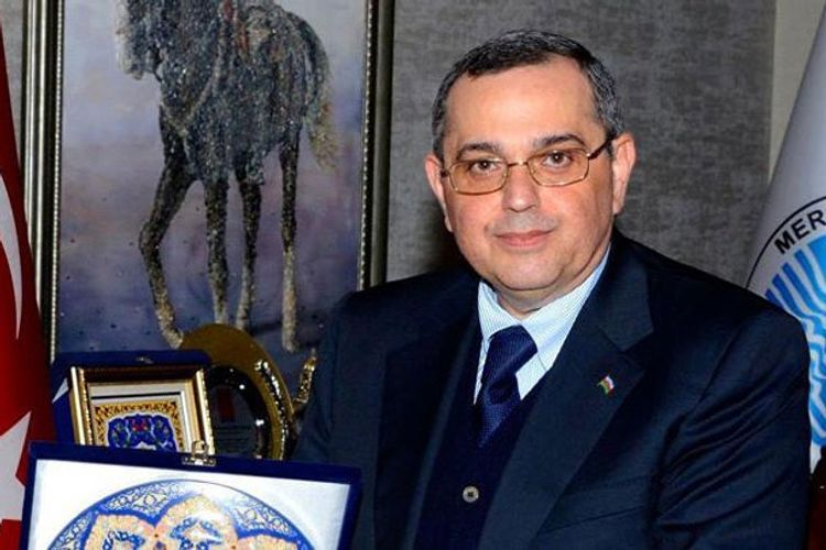 Начальнику Консульского Управления МИД Фаигу Багирову предъявлены обвинения по трем статьям