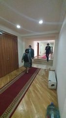 Председатель ММ Сахиба Гафарова ознакомилась с ущербом, нанесенным зданию парламенту