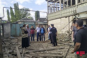 В результате обстрела со стороны ВС Армении села Дондар Гушчу Товузского района снаряды упали на жилые дома и приусадебные участки  
