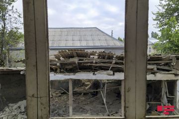 В результате обстрела со стороны ВС Армении села Дондар Гушчу Товузского района снаряды упали на жилые дома и приусадебные участки  