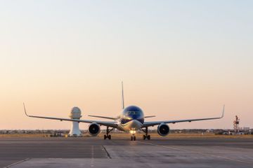 AZAL доставил из Ташкента на родину 159 граждан Азербайджана - ФОТО