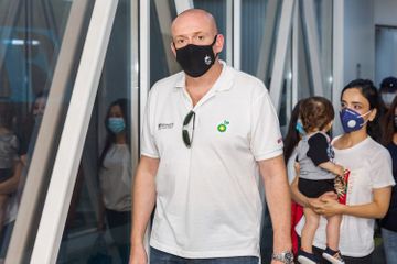 AZAL доставил из Ташкента на родину 159 граждан Азербайджана - ФОТО