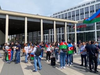 В Кёльне азербайджанцы провели акцию в поддержку нашей армии – ФОТО – ВИДЕО