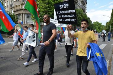 В Страсбурге состоялось шествие в знак протеста против оккупационной и агрессивной политики Армении - ФОТО