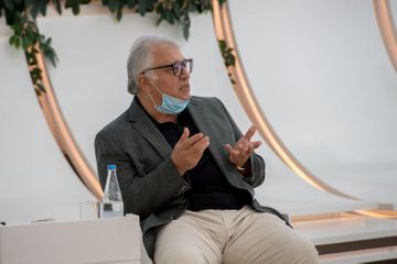 Помощник президента Азербайджана встретился с группой общественных деятелей и представителей интеллигенции - ФОТО