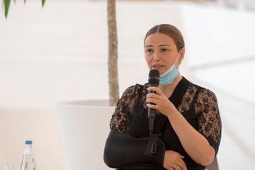 Помощник президента Азербайджана встретился с группой общественных деятелей и представителей интеллигенции - ФОТО